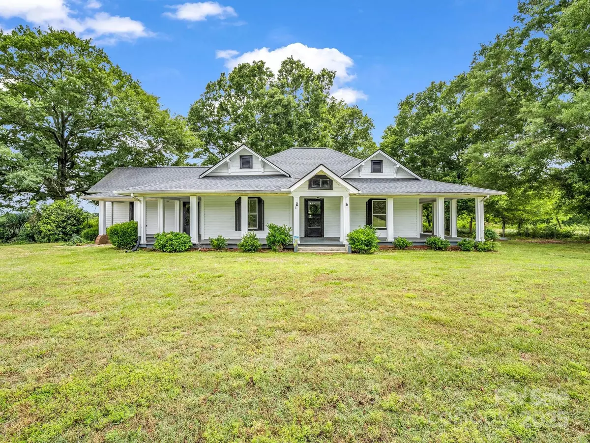 Ellenboro, NC 28040,226 Dobbins RD