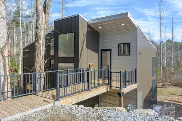 Lake Toxaway, NC 28747,75 South Fork TRL