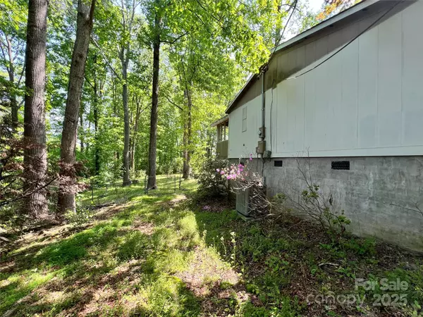 Iron Station, NC 28080,1399 Branton DR