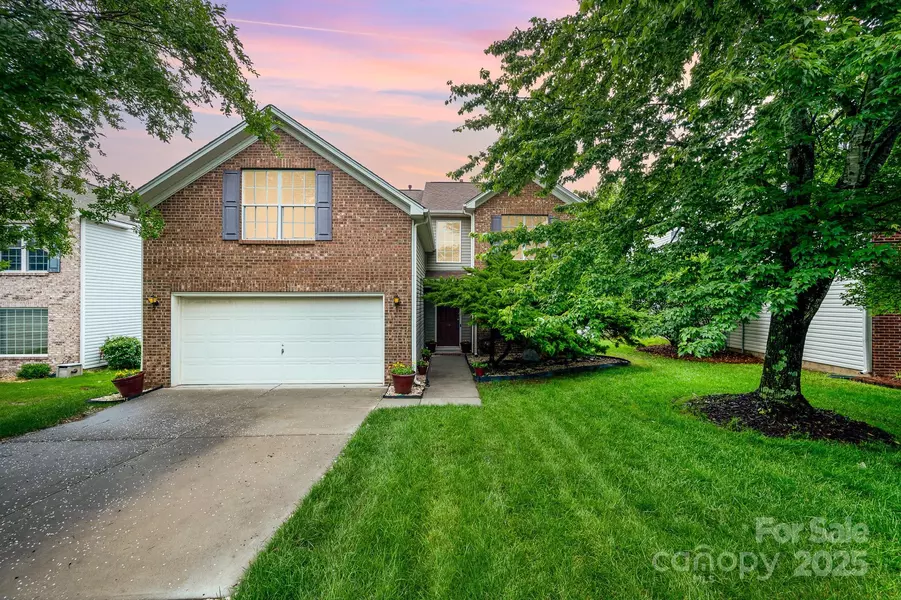 116 Amber Woods DR, Tega Cay, SC 29708