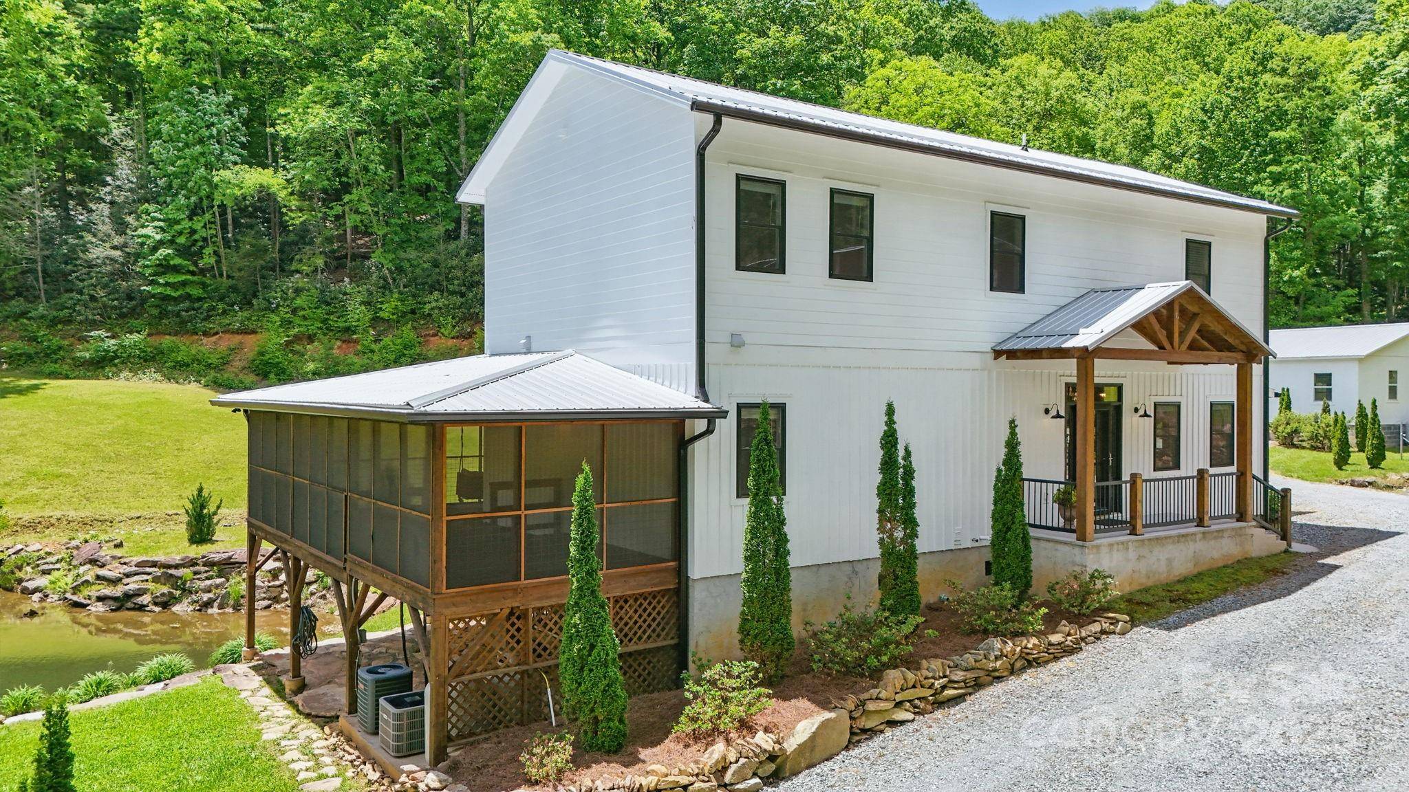 170 Penley RD, Lenoir, NC 28645