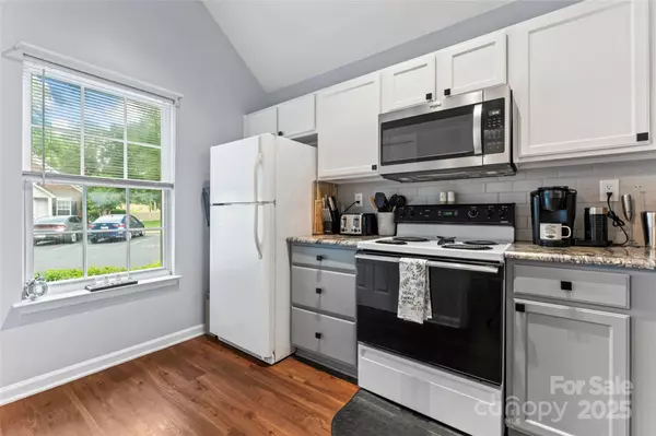 Fort Mill, SC 29715,945 Heritage Pkwy