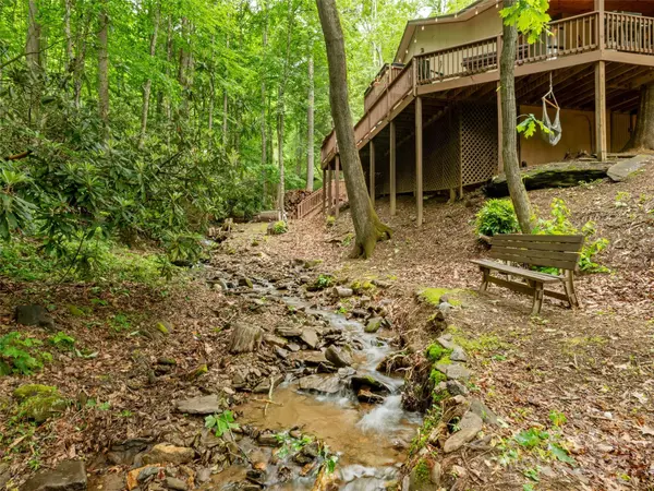 Maggie Valley, NC 28751,141 Creekside DR