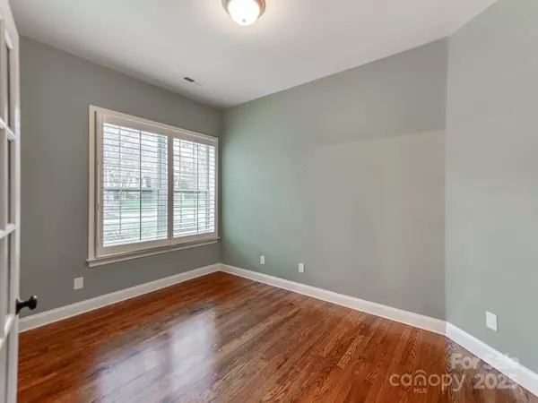 Huntersville, NC 28078,14700 Old Vermillion DR