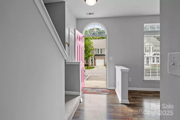 Denver, NC 28037,7943 Mariners Pointe CIR