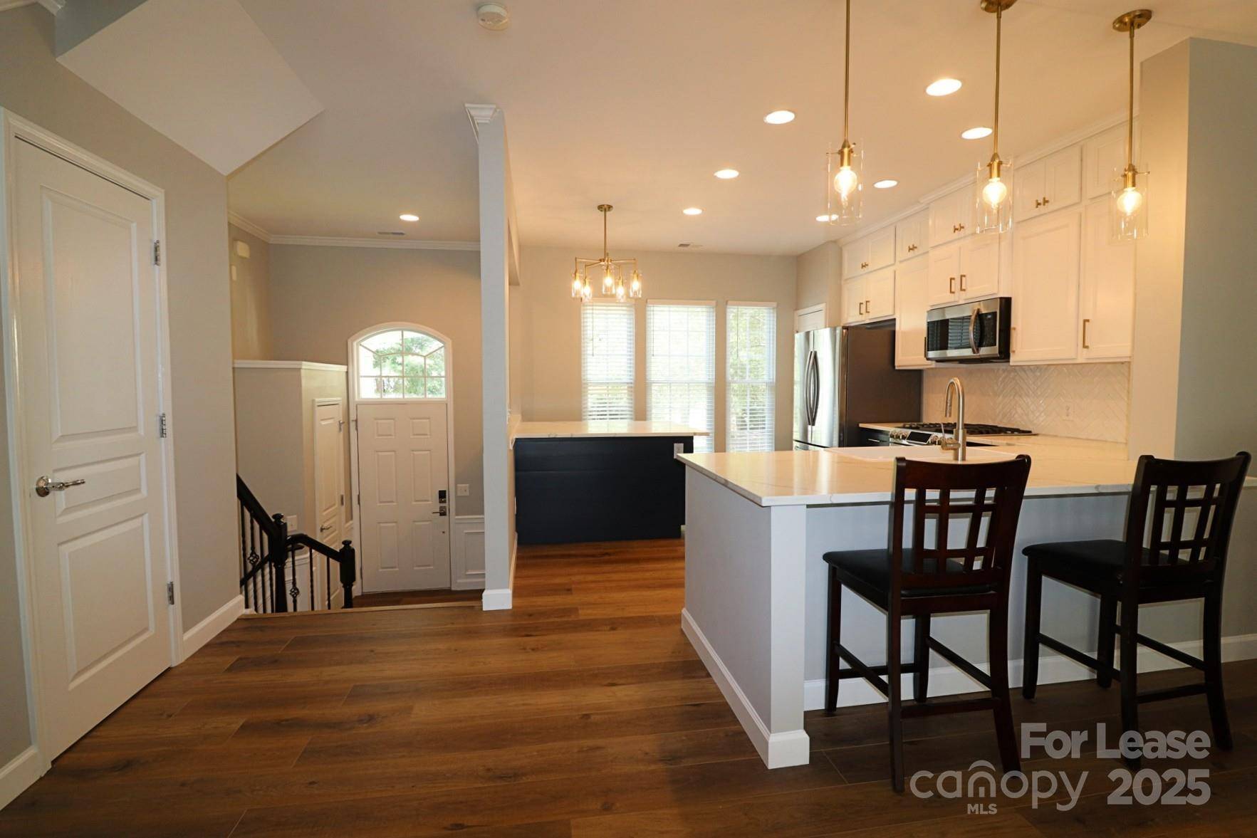Fort Mill, SC 29708,564 Sixth Baxter XING