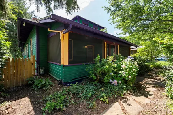 Asheville, NC 28806,50 Nevada AVE