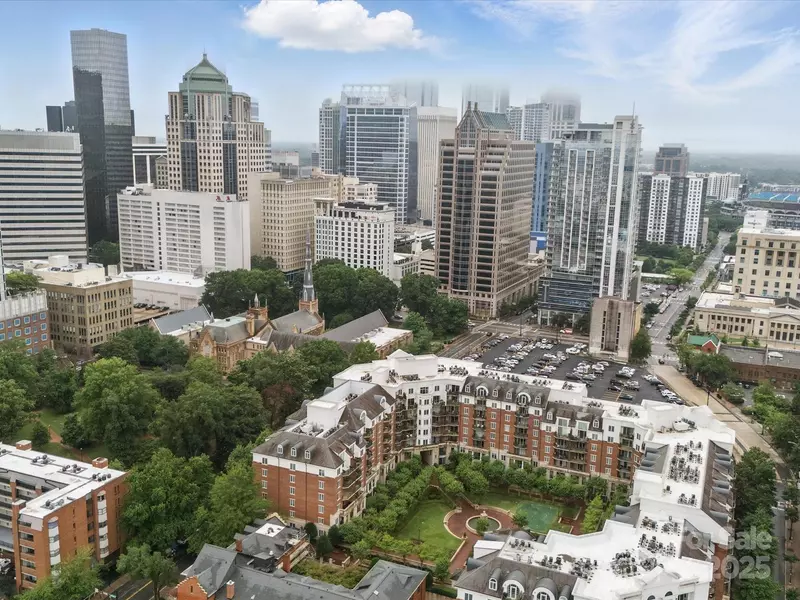 300 W 5th ST #339, Charlotte, NC 28202