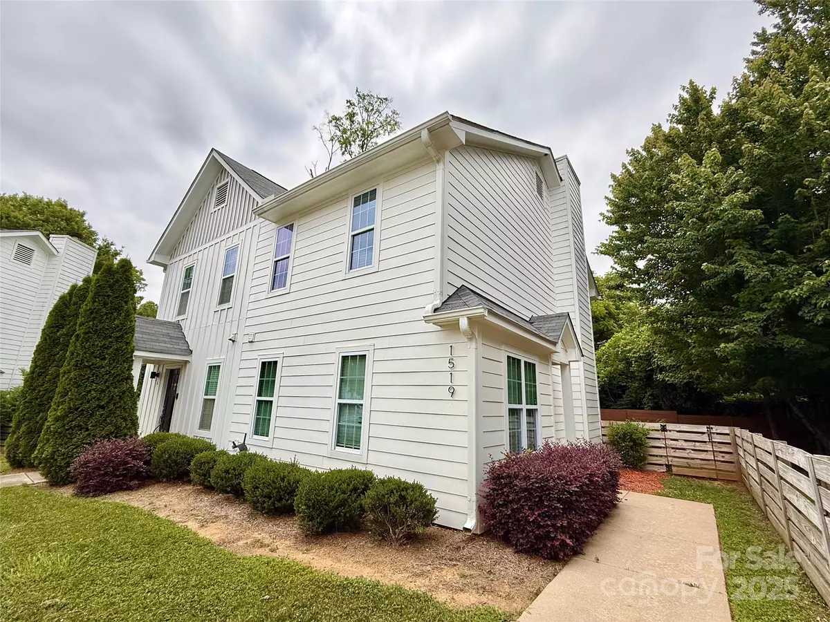 Charlotte, NC 28205,1519 Briar Creek RD #B