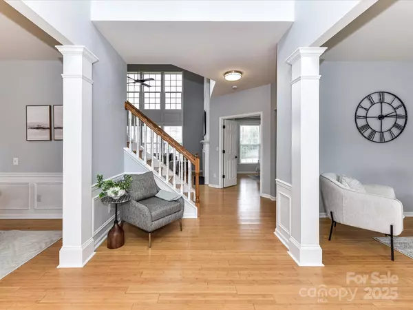 Charlotte, NC 28277,8608 Talbert Paige CT