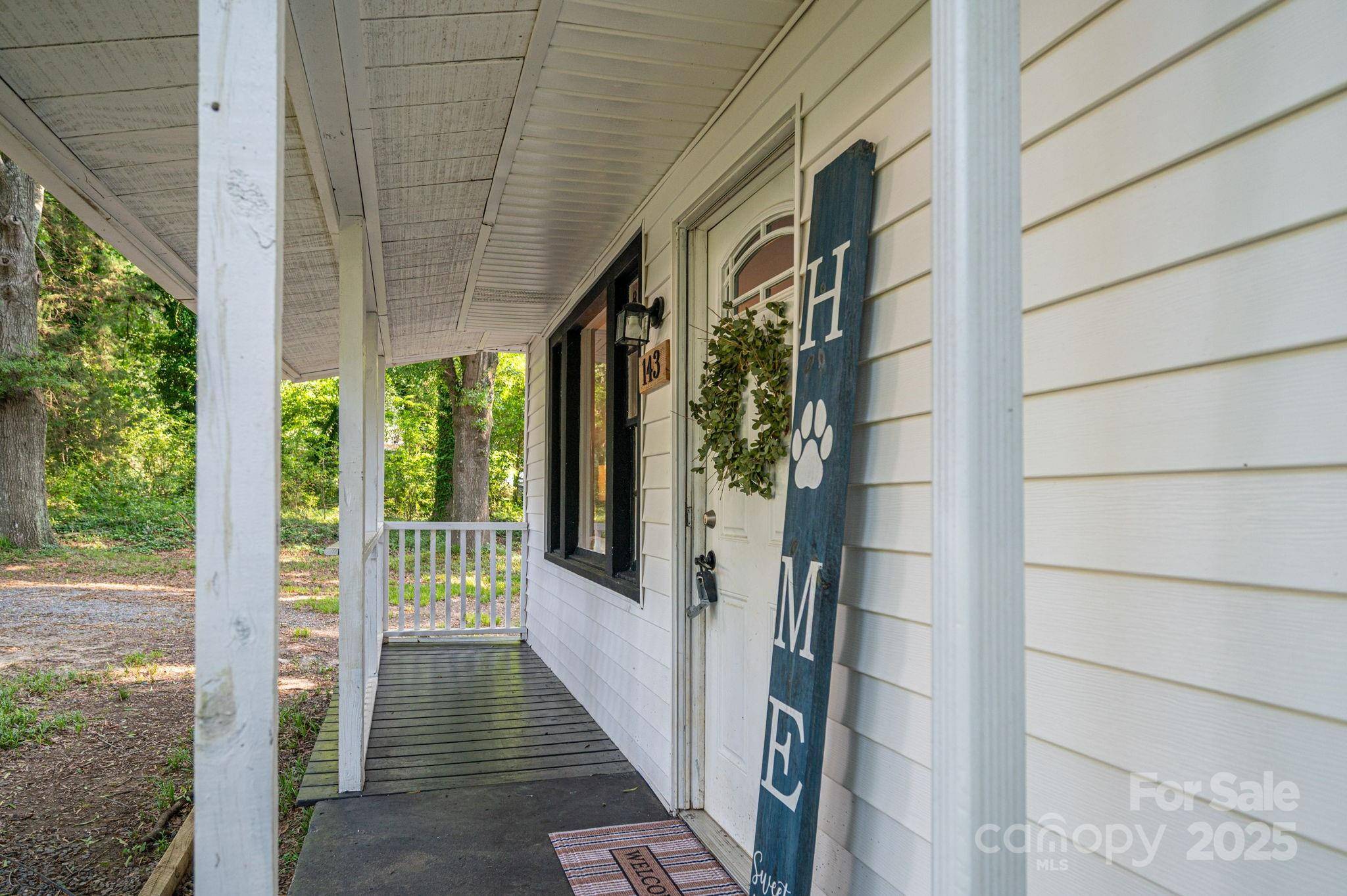 Cherryville, NC 28021,143 Hallman ST