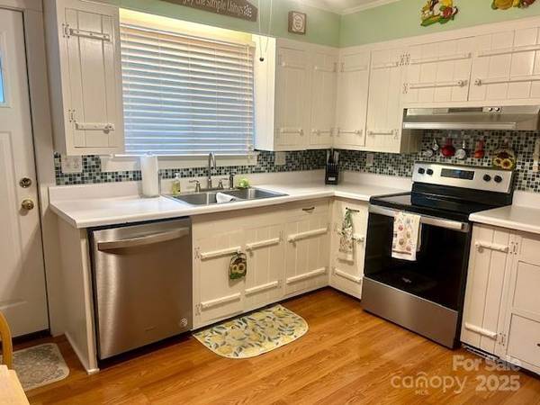 Lenoir, NC 28645,1014 Wright ST SW #Unit #4