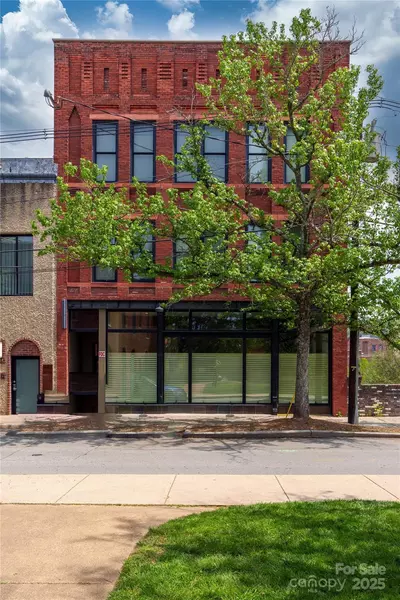 18 Church ST, Asheville, NC 28801