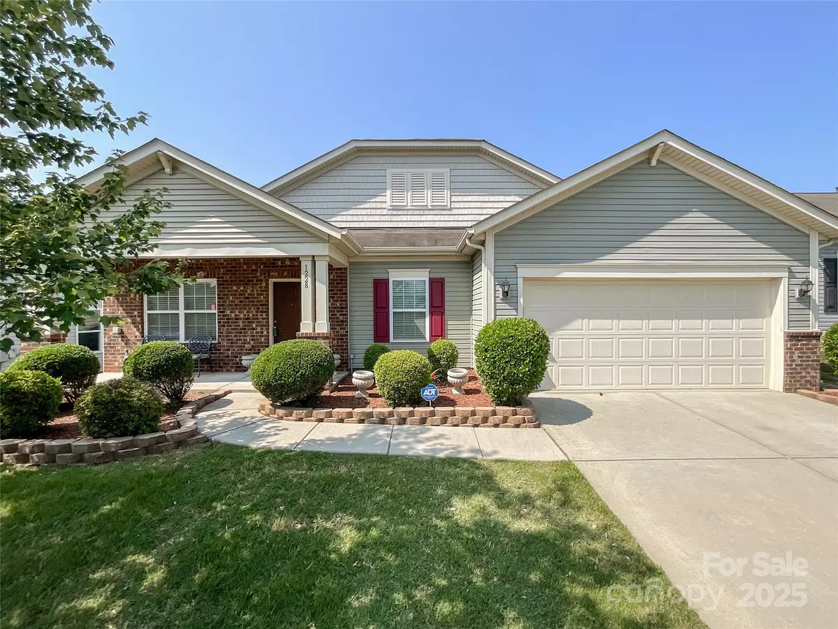 Matthews, NC 28104,1228 Tranquil Falls LN