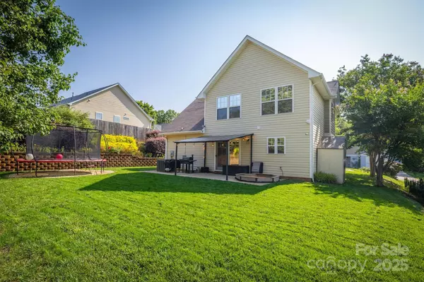 Conover, NC 28613,418 Eastway LN SW