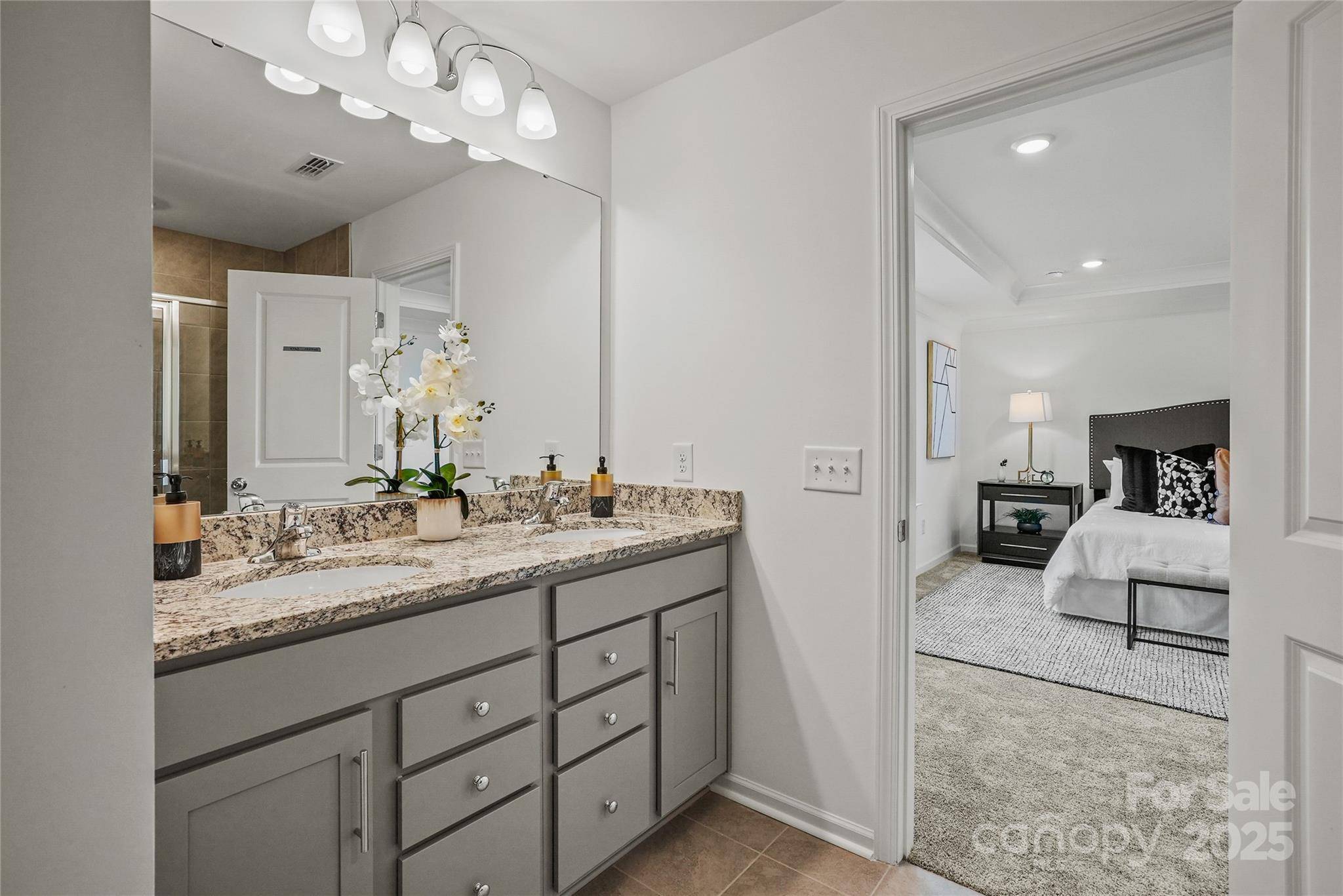 Charlotte, NC 28215,5236 Hatcher Creek RD #52