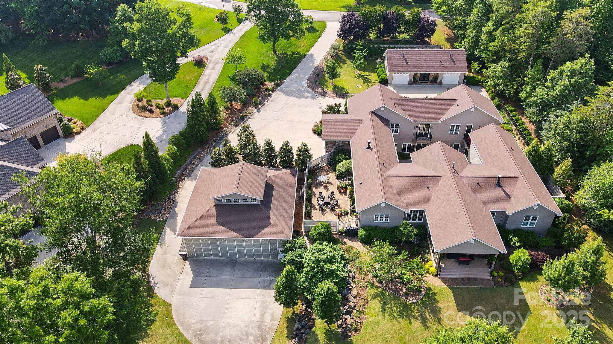 2354 Valelake RD, York, SC 29745