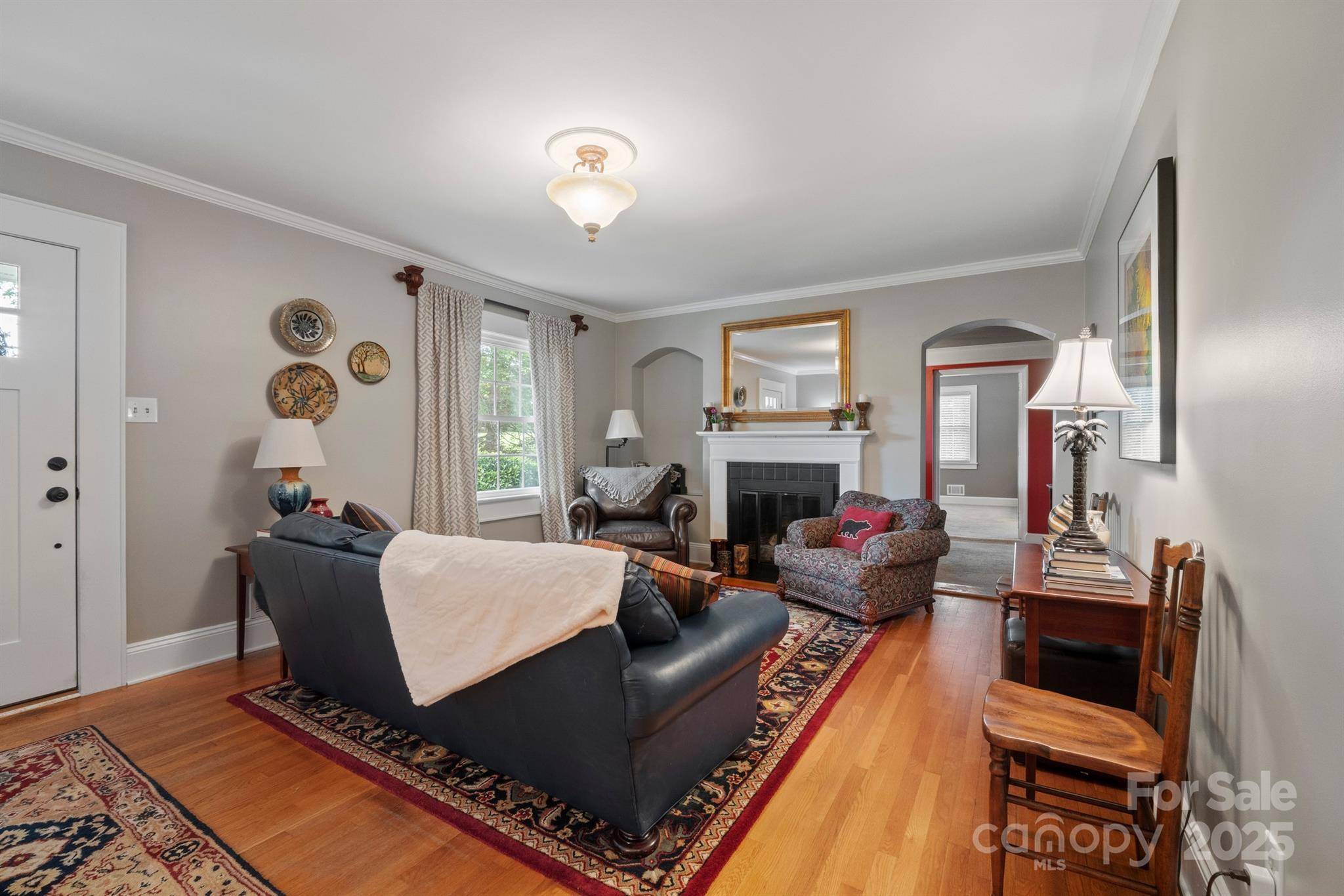 Hickory, NC 28601,81 21st AVE NW