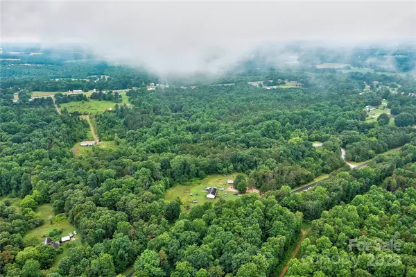 Shelby, NC 28150,1429 Williamson RD