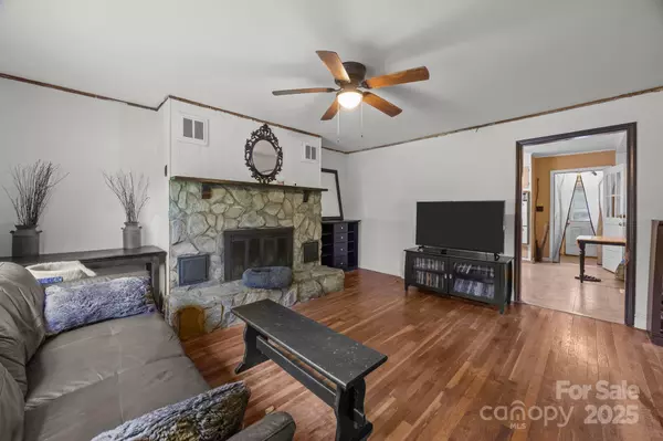 Charlotte, NC 28214,147 Hansard DR