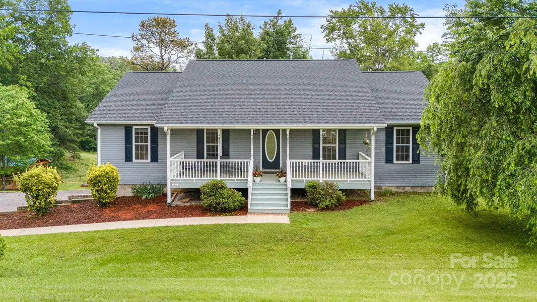 14 H G Buckner Meadow RD, Alexander, NC 28701