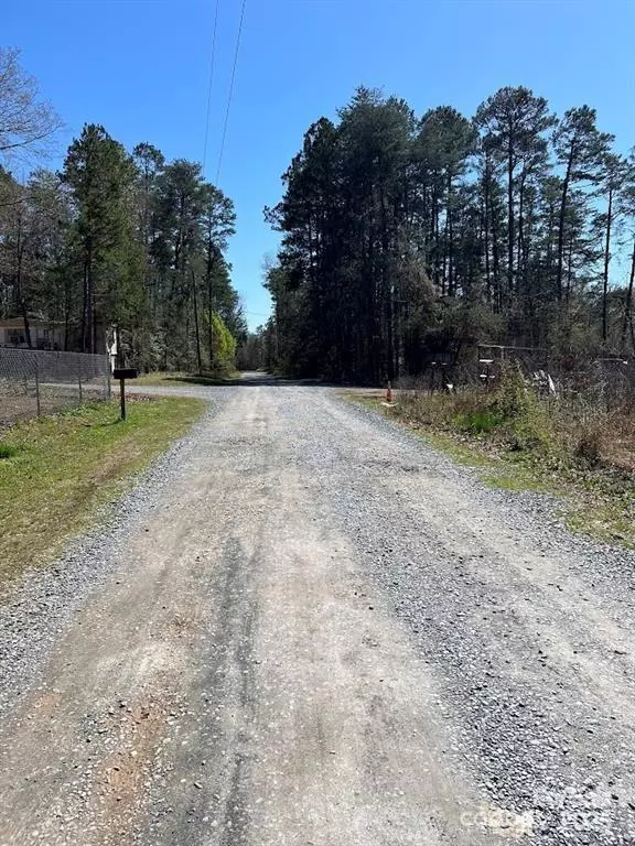 New London, NC 28127,163 Hill crest RD