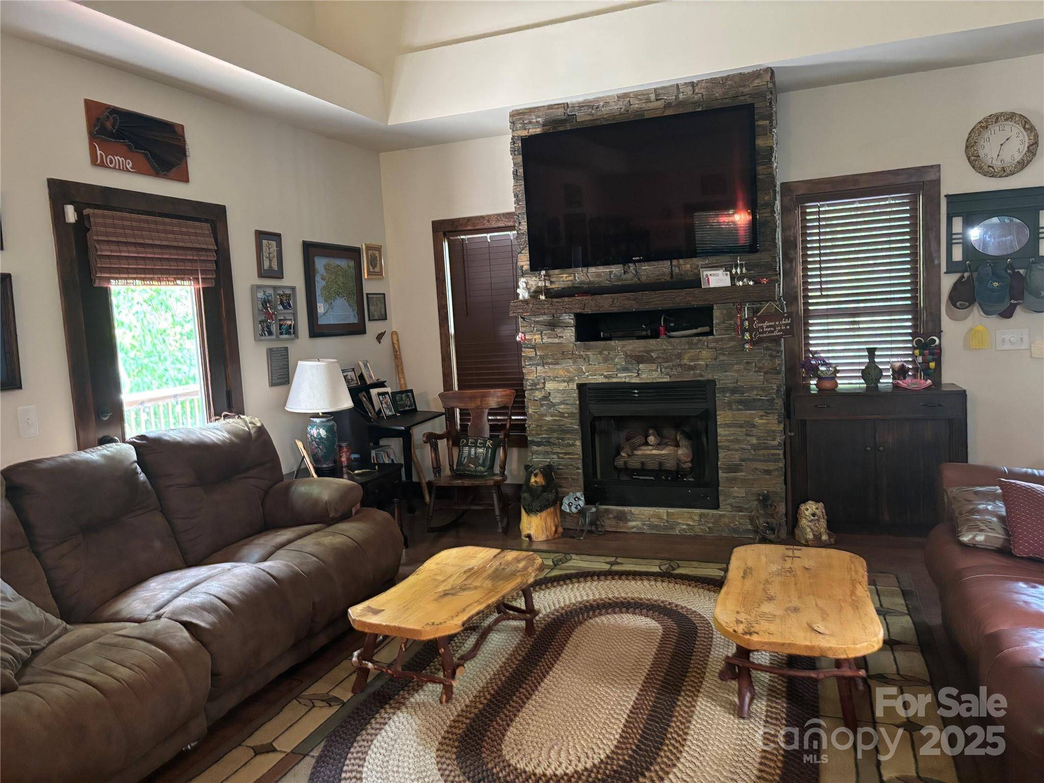 Spruce Pine, NC 28777,76 Six Springs RD