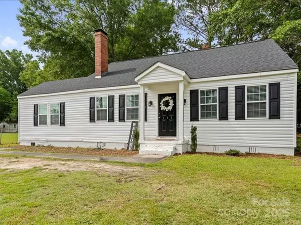 111 Patsy LN, Cheraw, SC 29520