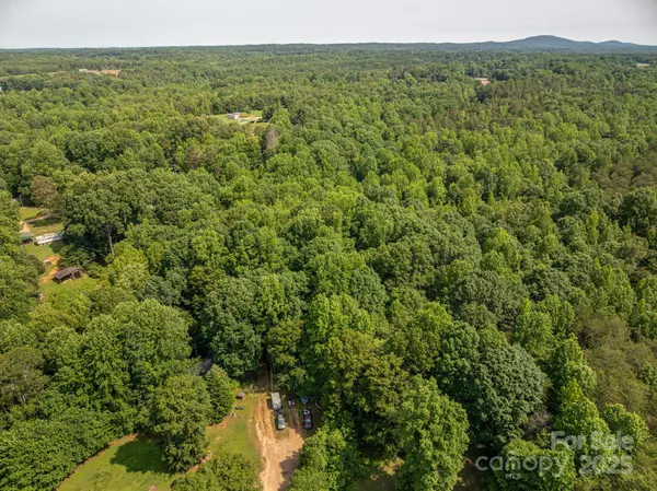 Iron Station, NC 28080,812 Trinity LN