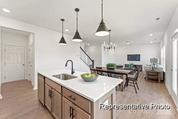 New London, NC 28127,32612-B Millingport RD #7157