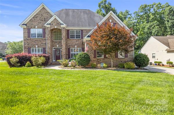 128 Sugar Thyme LN, Mooresville, NC 28115