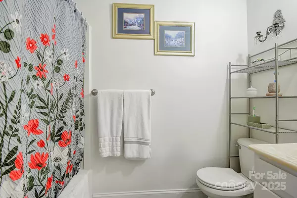 Salisbury, NC 28146,1116 Crestview DR