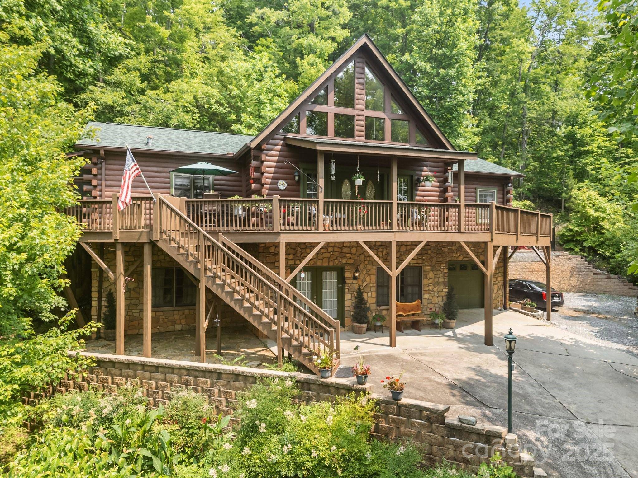 158 Raven BLVD, Lake Lure, NC 28746