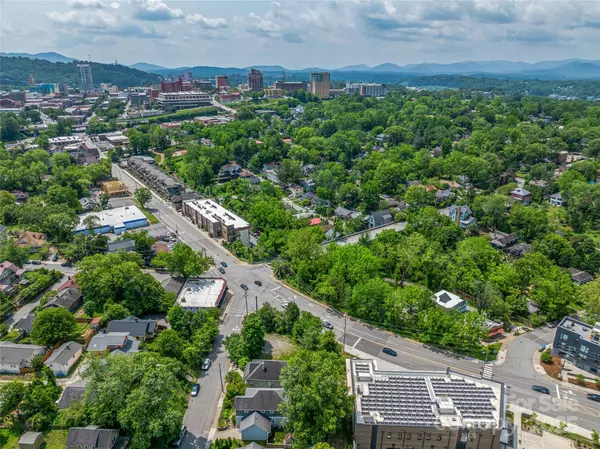 Asheville, NC 28801,3 Mount Clare AVE