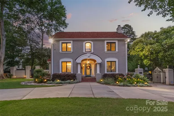 Charlotte, NC 28207,1619 Providence RD