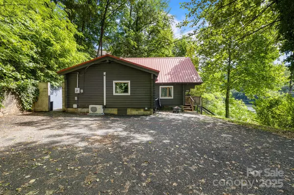 Lake Lure, NC 28746,2827 Memorial HWY