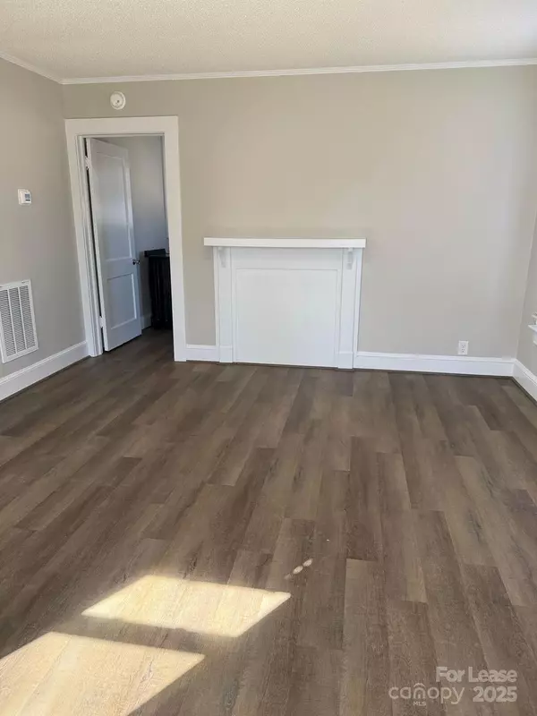 Kannapolis, NC 28083,301 Plymouth ST
