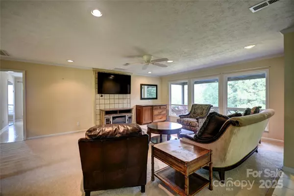 Maggie Valley, NC 28751,41 Balsam Shadows RD