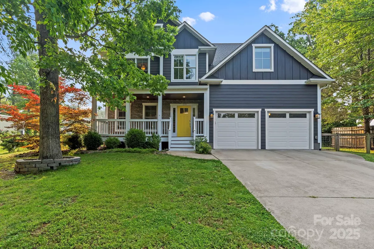 Swannanoa, NC 28778,130 Eastwood AVE