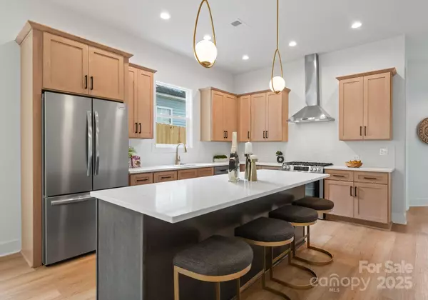 Charlotte, NC 28208,2413 Pruitt ST