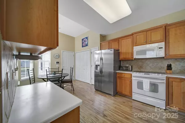 Fort Mill, SC 29707,21214 W Tern CT