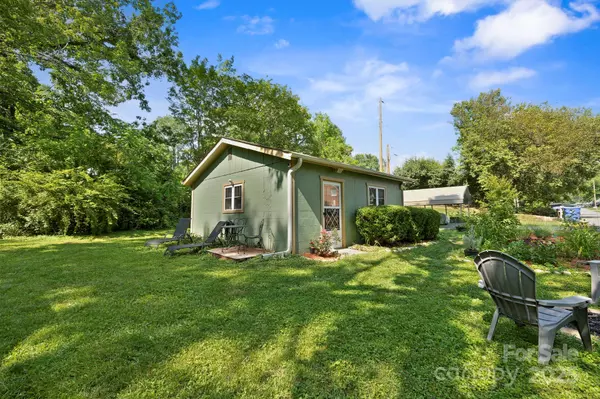 Fletcher, NC 28732,32 Roberts ST