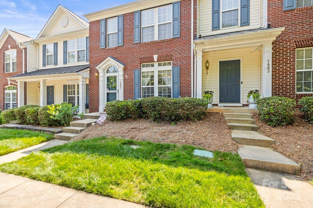Denver, NC 28037,7881 Mariners Pointe CIR
