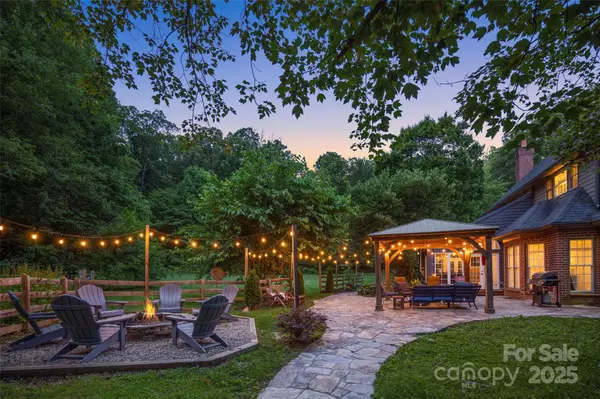 Candler, NC 28715,118 Holcombe Cove RD