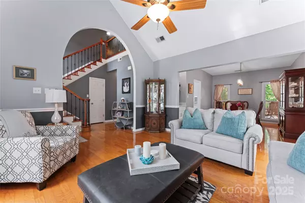 Mooresville, NC 28117,107 Glenmont CT