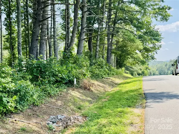 Lenoir, NC 28645,2.07 acres, 2058 Thoroughbred WAY #Lot G16