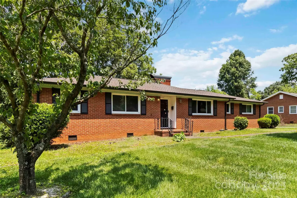 Charlotte, NC 28269,5111 Tewkesbury RD
