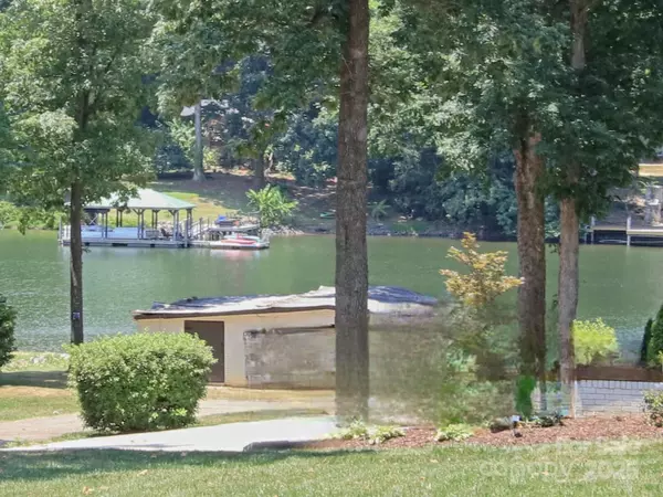Mooresville, NC 28117,155 Culpeze RD