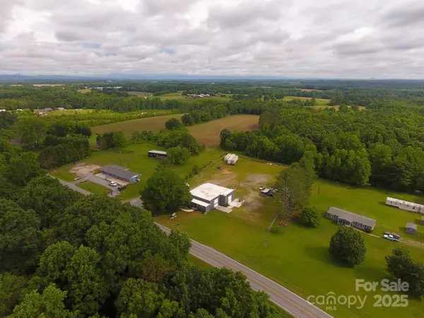 Shelby, NC 28150,1028 Washburn Switch RD