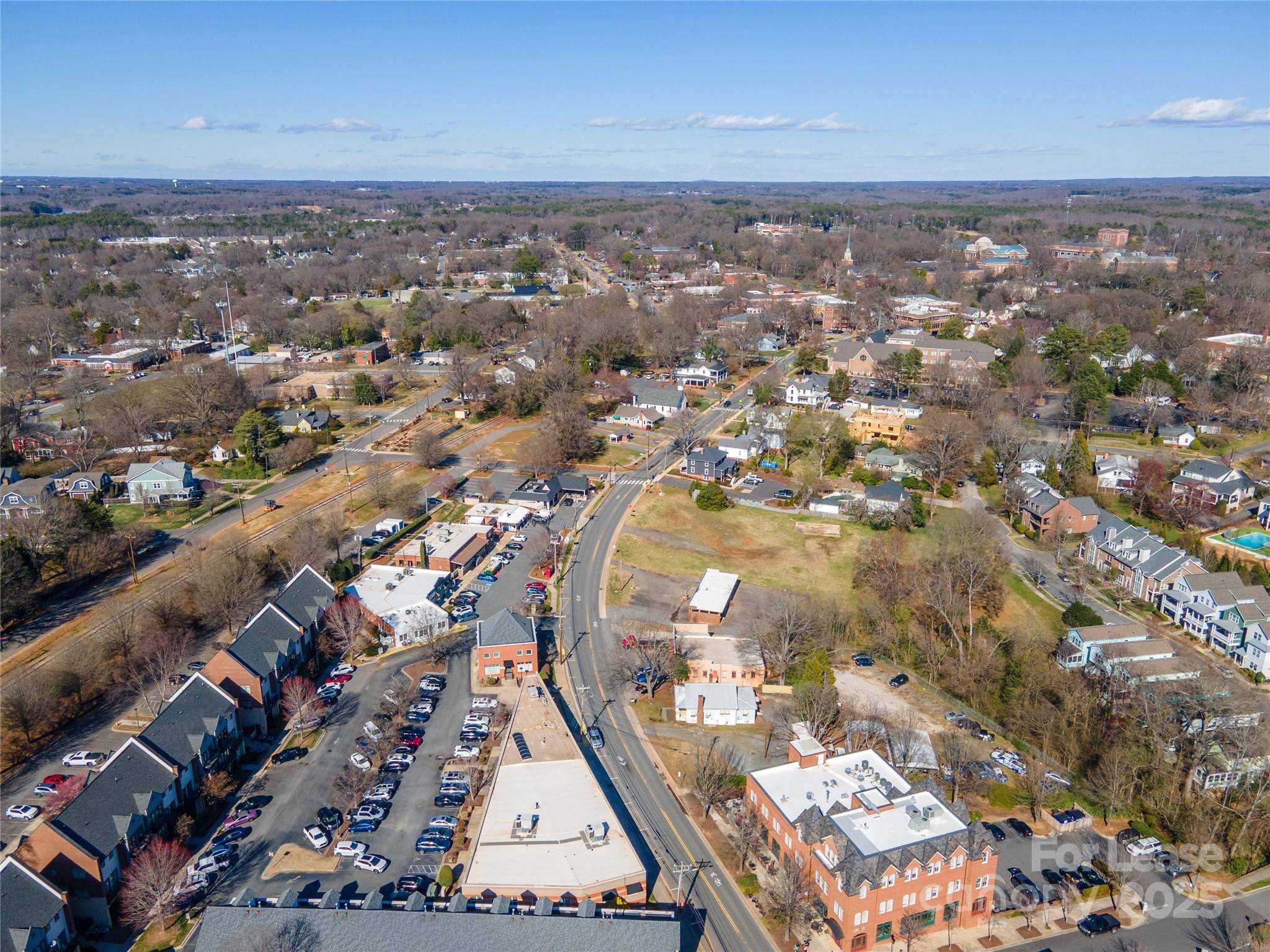 Davidson, NC 28036,442 S Main ST #Office #09